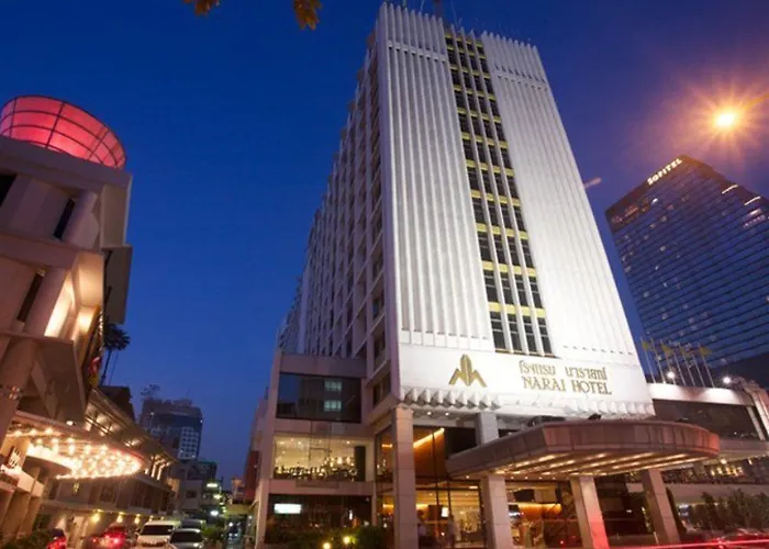 Narai Hotel 4*