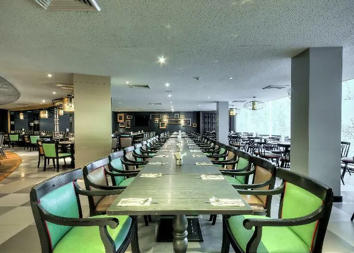 Hotel Narai